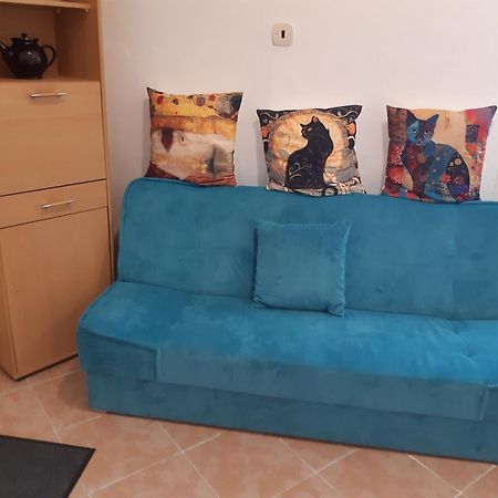 U Pani Malirky Apartment Valtice Bagian luar foto