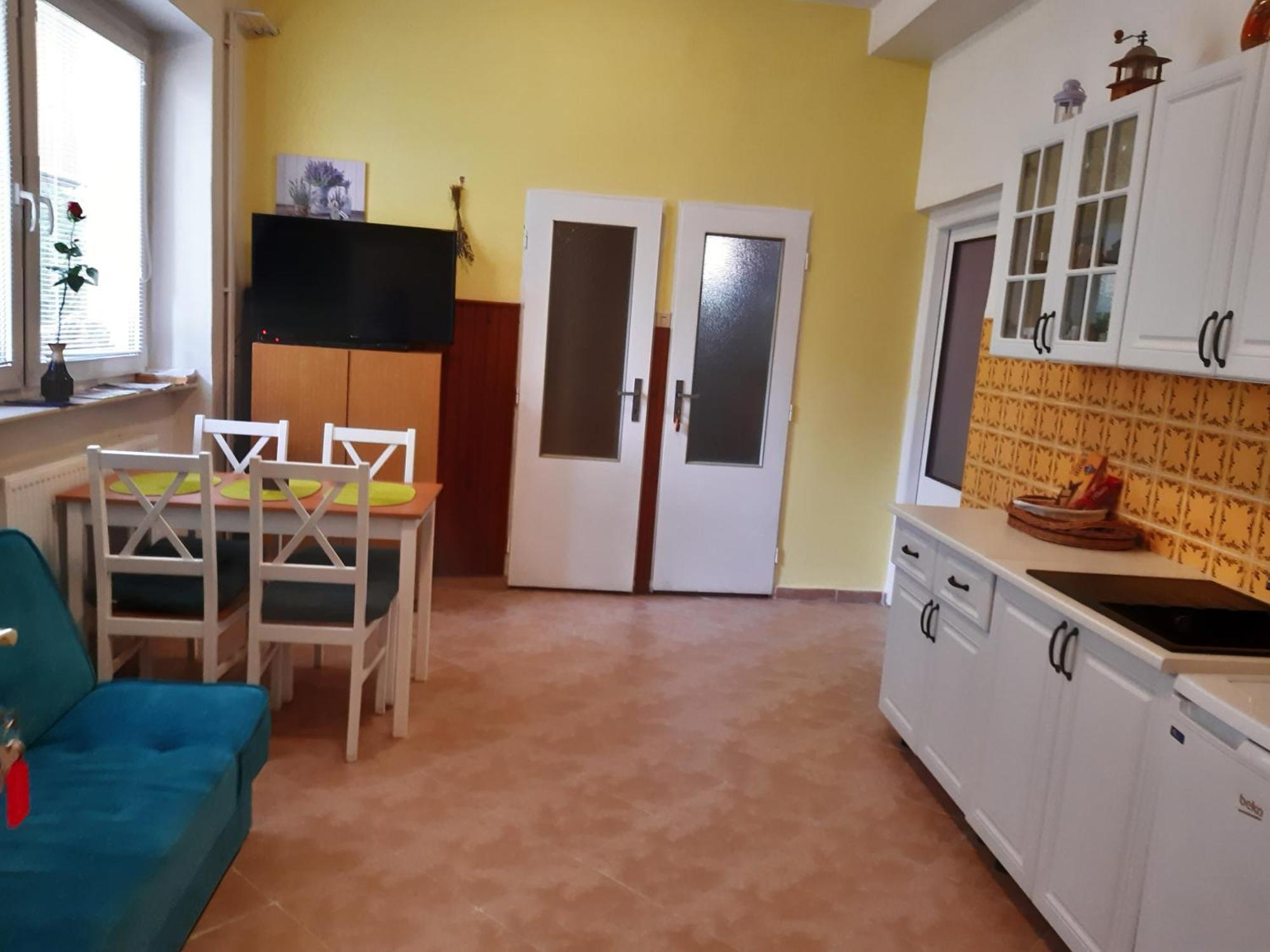U Pani Malirky Apartment Valtice Bagian luar foto